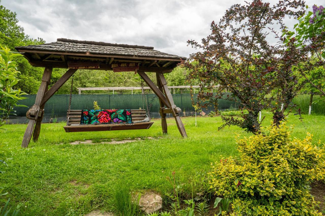 Cabana Rustic Borsa  Kültér fotó