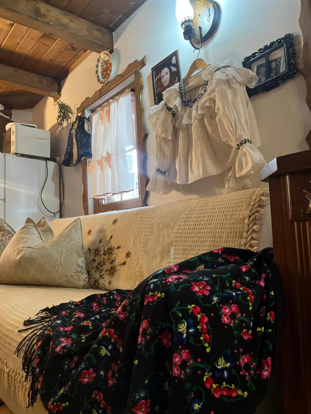 Cabana Rustic Borsa  Szoba fotó