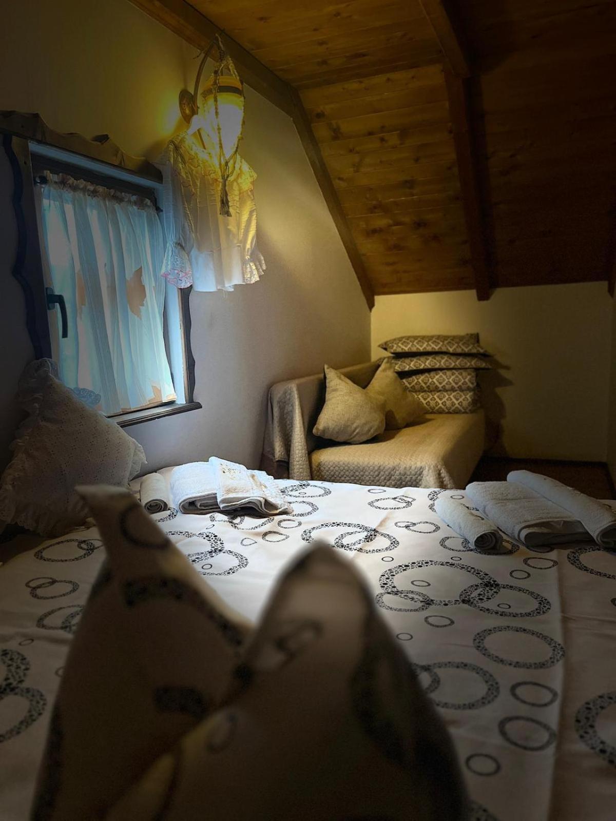 Cabana Rustic Borsa  Szoba fotó
